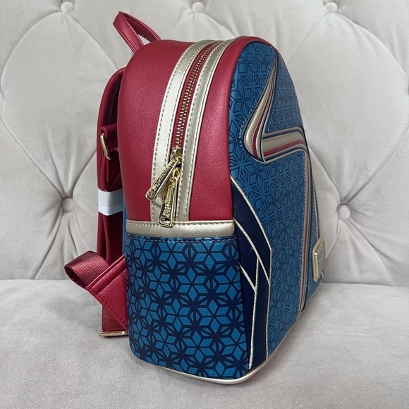 LOUNGEFLY Ms. Marvel Mini Backpack-NWT - Picture 2 of 7